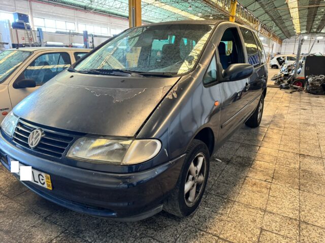 VW SHARAN 1.8 T de 1998 para peças